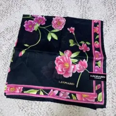 新品未使用☆レオナールハンカチ