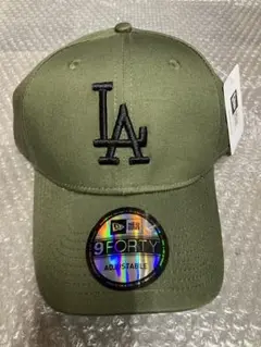 New Era LAロゴ Olive 色Black刺繍キャップ男女用フリーサイズ