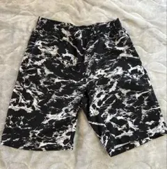 ショートパンツ