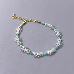 FA010＊ハンドメイド＊フラワービーズブレスレット＊ブルー×ミント 透明感
