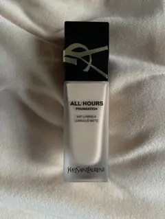 YSL イヴサンローラン オールアワーズ リキッドのサムネイル