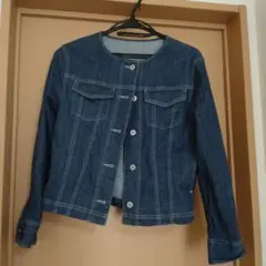 ストロベリーフィールズ　デニム ノーカラージャケット