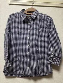 青とホワイトのギンガムチェックシャツ