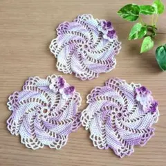 No.206　レース編み　ドイリー　モチーフ　ハンドメイド