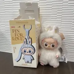 pop mart ラブブ　pin for love a A ぬいぐるみペンダント