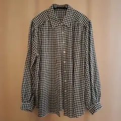 UNIQLOC　XL　黒と白のギンガムチェック長袖シャツ