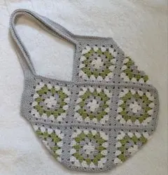 Item thumbnail for item b9a3adea-74fa-411d-bf68-03d06c56707f