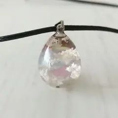 No.2280 雲レジン たまご型 ネックレス ハンドメイド