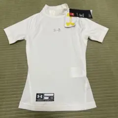 【新品】UNDER ARMOUR アンダーアーマー　アンダーシャツ　YSM