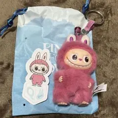 THE MONSTERS ラブブ PIN FOR LOVE イニシャル　Q ②