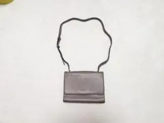 ショルダーバッグ