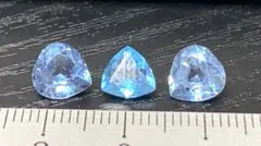 ブルートパーズルーストライアングルルース石3個セット