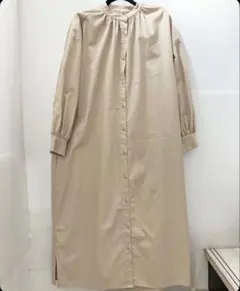 【美品】ベージュ バンドカラー　長袖　厚手　シャツ　ワンピース
