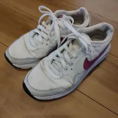 NIKE スニーカー 白×パープル 23.5cm