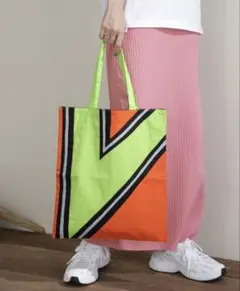 Item thumbnail for item 18b135f8-75d7-4dac-9113-ee8f315e7057