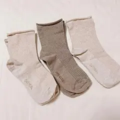 期間限定DATHIEAL 韓国 リブ編みソックス 3足セット ベージュ系