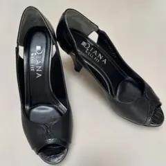 ダイアナ　 オープントゥミドルヒールパンプス　ブラック22.5 2E