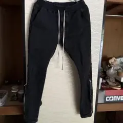 DunkelSchwarz ブラック スリムフィットパンツ