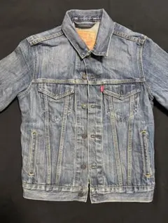 Levi's ダークブルー デニムジャケット