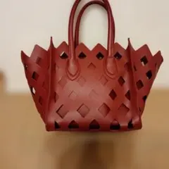 美品】ELEMOOD エレムード BLOSSOM 3Dフラワーハンドバッグ 赤 - メルカリ