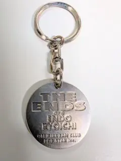 THE ENDS 遠藤遼一 CD SINGLE キーホルダー付き THE ENDS 遠藤遼一 CD SINGLE キーホルダー付き Amazon.co.jp