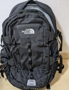 【美品】THE NORTH FACE HOT SHOT ブラック