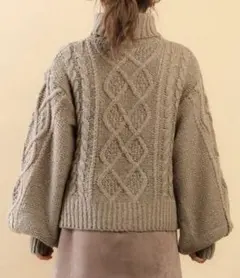 【who's who chico】タートルケーブルニット