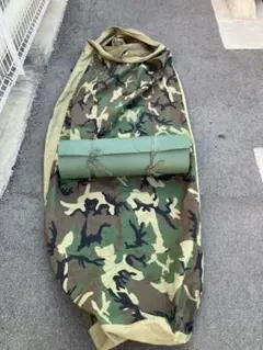 美品　米軍　実物　BIVY COVER GORE-TEX 寝袋カバー　送料無料⑨ Amazon.co.jp: ple 米軍仕様で寝心地安心！TENNIER INDUSTRIES INC 米