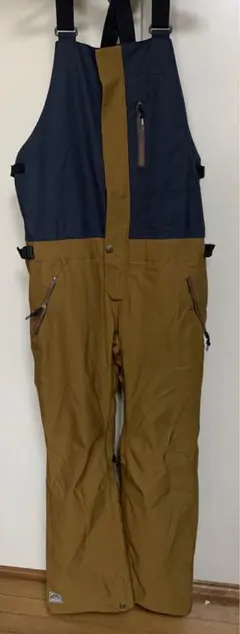 ビブパンツ ウェア