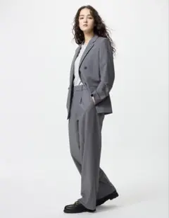 UNIQLO タックワイドパンツS グレー