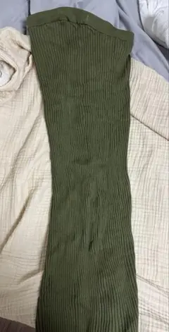 H&M オリーブグリーン タイトスカート EUR XS