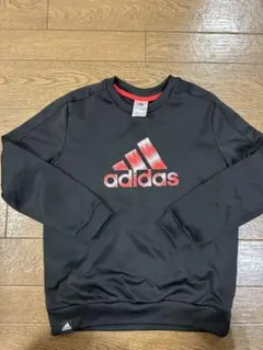 アディダス　adidas トレーナー 150cm