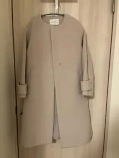 ベージュ ロングコート サイドスリット