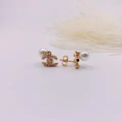 p22《残り2点❗️/ゴールド》ピアス ヴィンテージシャネルパール付き
