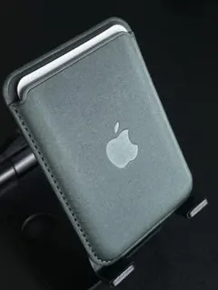 【最終値下げ】iPhone MagSafe ファインウーブンウォレット　緑