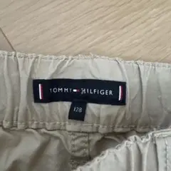 美品　TOMMY HILFIGER 長ズボン 128