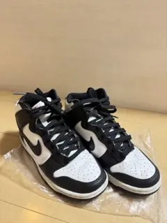 NIKE WMNS DUNK HIGH UP WHITE/BLACK