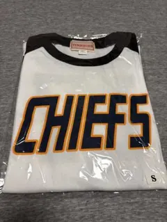 新生TENDERLOIN テンダーロイン CHIEFS 七分袖Tシャツ S新品のサムネイル
