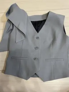 美品 森香澄ドラマ着用 リボンベスト