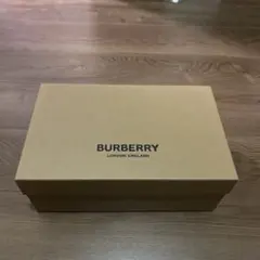 定価5.5万円】BURBERRY モノグラム パスポート入れ - メルカリ