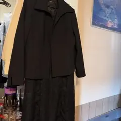 ブラック ジャケットとドレス セット