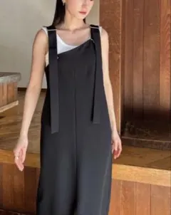 新品未使用 dium. Front Zip Salopette Mサイズ - メルカリ