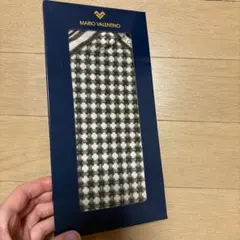 MARIO VALENTINO チェック柄ハンカチ　注意:線香の匂いがします。
