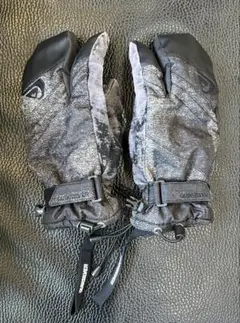 QUIKSILVER クイックシルバー　グローブ　スノーボード　スキー　雪遊び