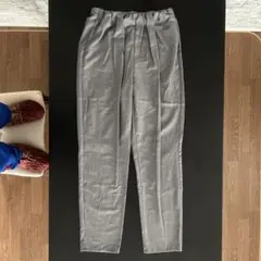 グレー カジュアルパンツ