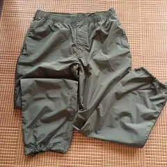 未使用　モスグリーン　トレパン　シャカパン　ズボン　メンズ　Lサイズ　しまむら
