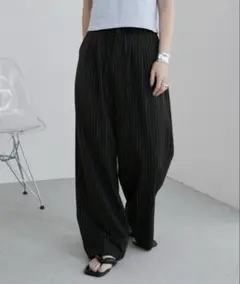 ストライプタックワイドスラックスパンツ