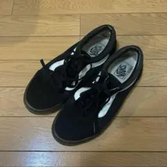 【本日限定価格】VANS スエード ブラック/ホワイト スニーカー