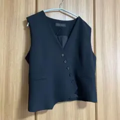 新品タグ付 ZARA ベスト 黒 XL