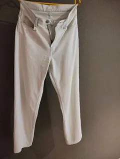 最終値下げ ユニクロ ワイドストレートジーンズ